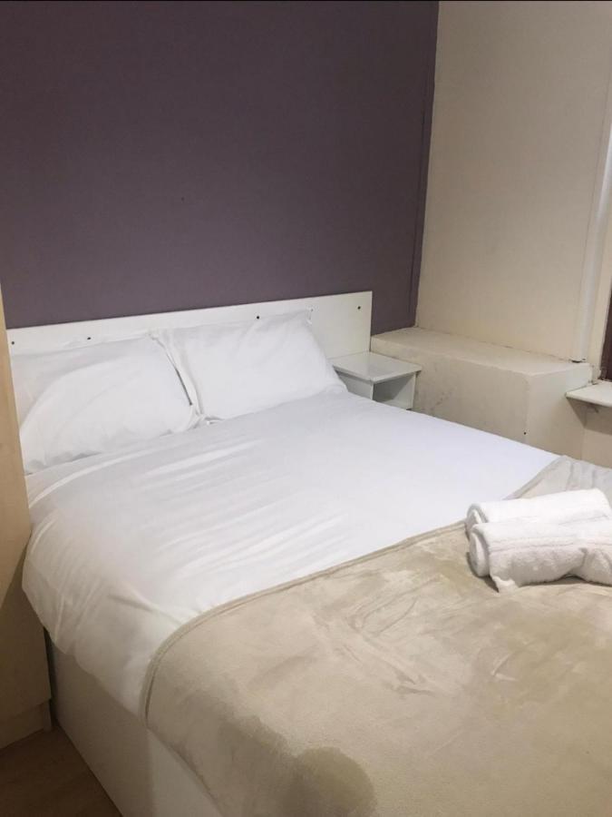 Cheap Budget Accommodation Galway Zewnętrze zdjęcie